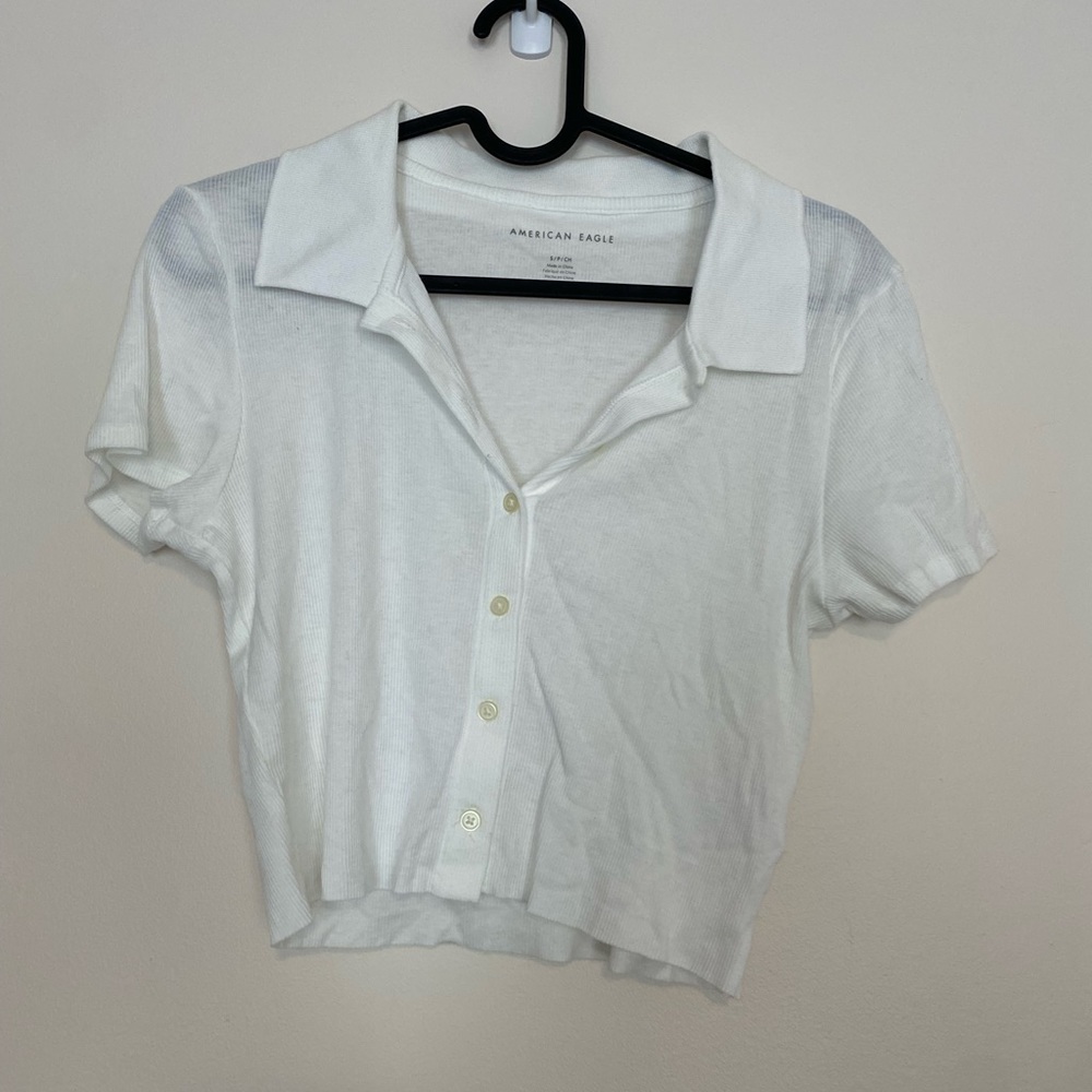 American Eagle Cropped Button Down Polo